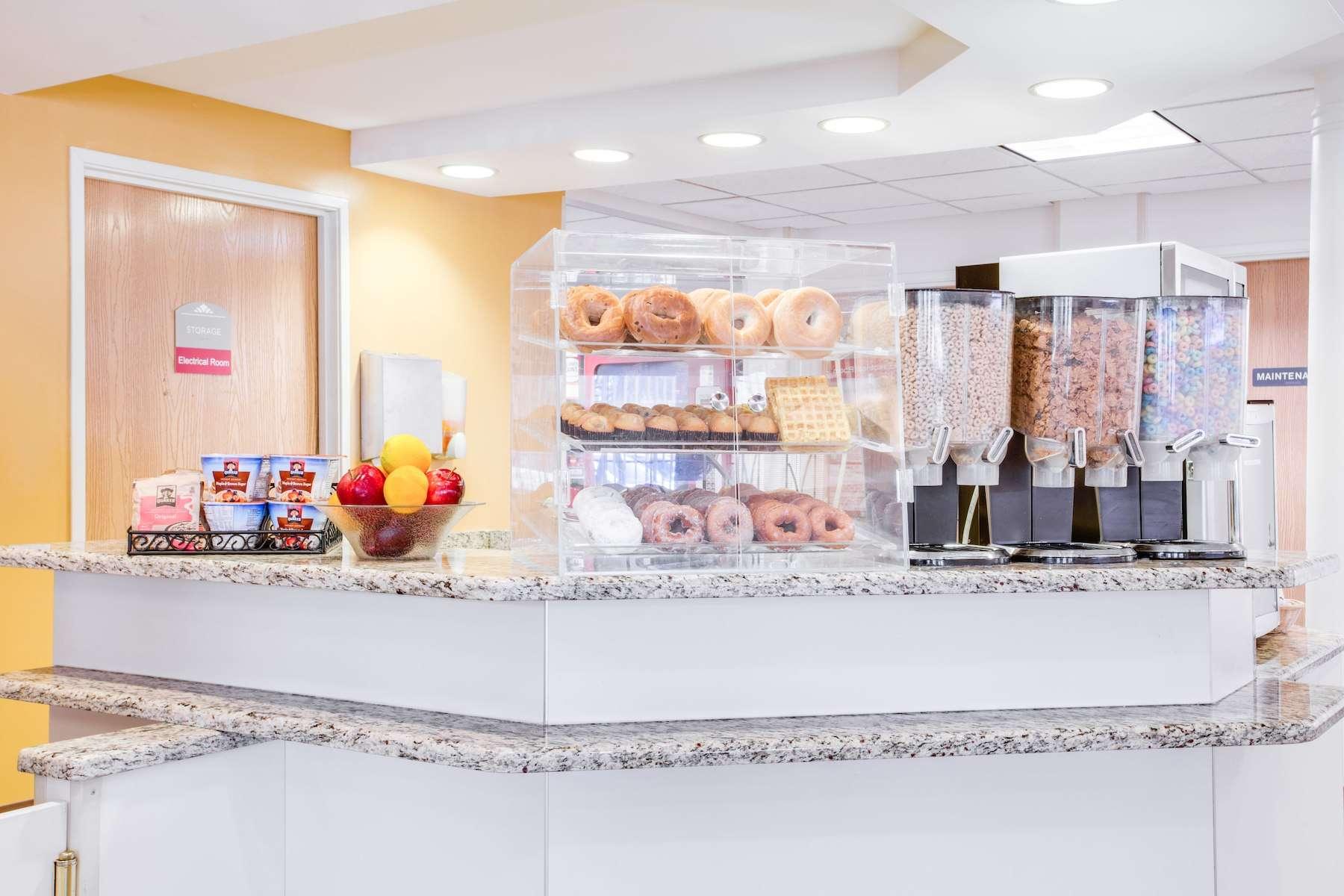 Surestay Hotel By Best Western Christiansburg Blacksburg Εξωτερικό φωτογραφία