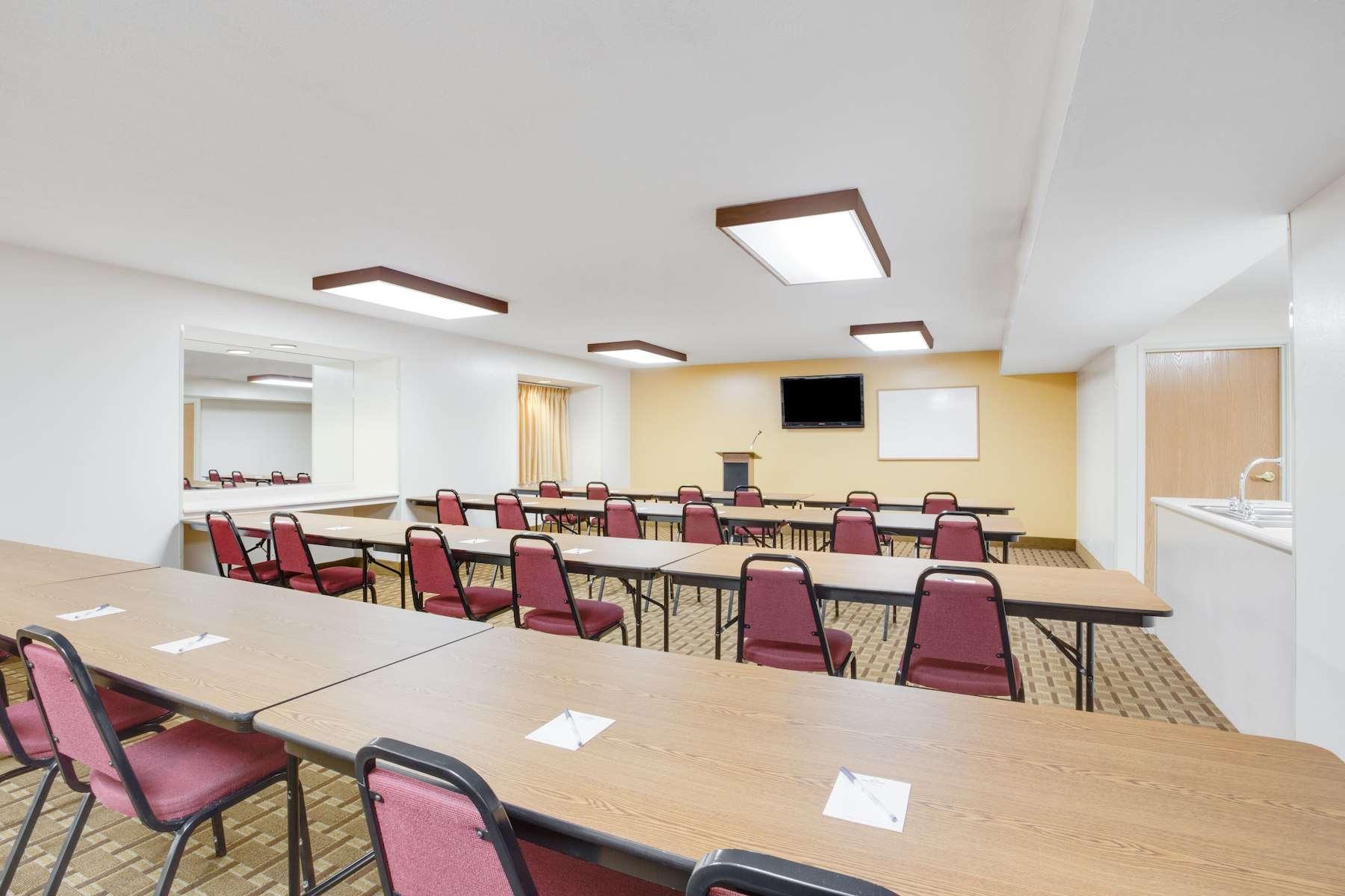 Surestay Hotel By Best Western Christiansburg Blacksburg Εξωτερικό φωτογραφία